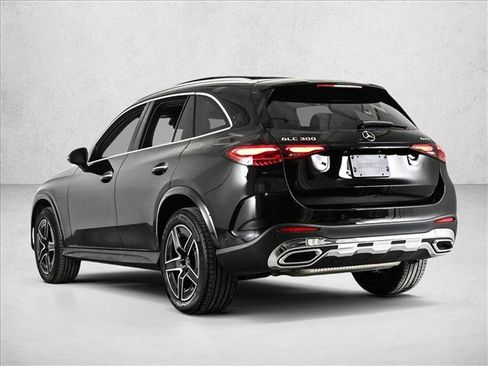 Certified 2025 Mercedes-Benz GLC 300 4MATIC image 8
