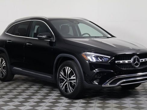 Certified 2025 Mercedes-Benz GLA 250 image 3