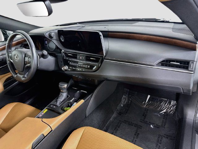 Used 2024 Lexus ES 300h w/ Premium Package FWD image 30