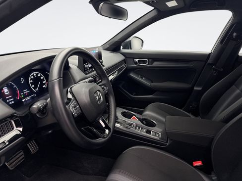 Used 2024 Honda Civic Sport image 9