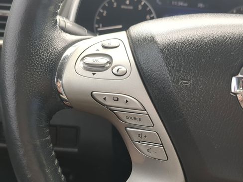 Used 2018 Nissan Murano SL w/ Cargo Package image 25