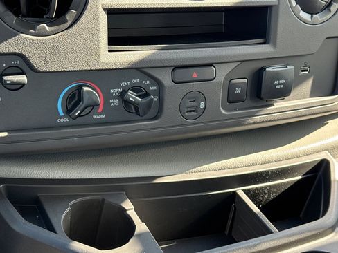 New 2026 Ford E-450 and Econoline 450 Super Duty w/ Interior Upgrade Package image 14