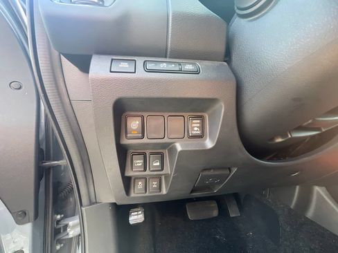 Used 2023 Nissan Frontier PRO-4X w/ Pro-4X Premium Package AWD/4WD image 14