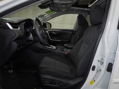 Used 2023 Toyota RAV4 XLE w/ Convenience Package AWD/4WD image 13