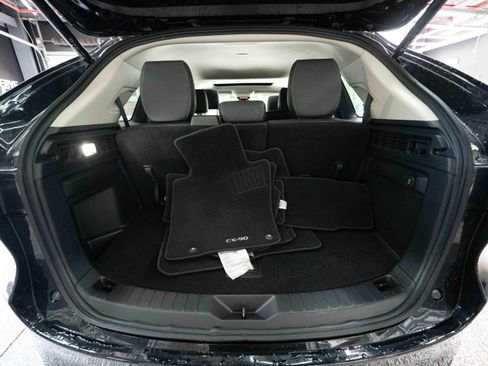 Used 2025 MAZDA CX-90 3.3 Turbo w/ Preferred Package AWD/4WD image 28