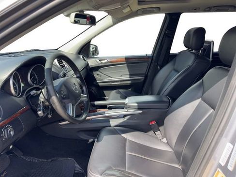Used 2012 Mercedes-Benz GL 450 4MATIC image 7