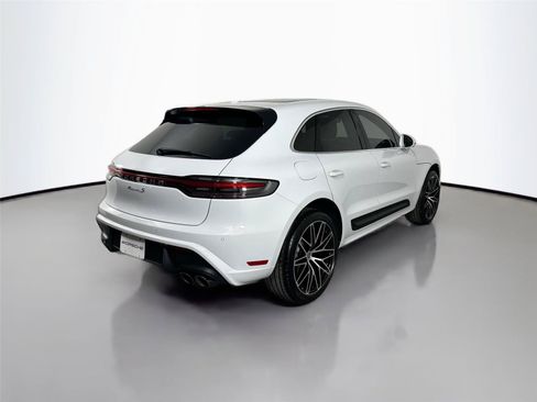 Certified 2026 Porsche Macan S AWD/4WD image 7