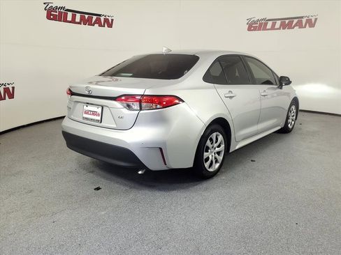 Used 2023 Toyota Corolla LE image 7