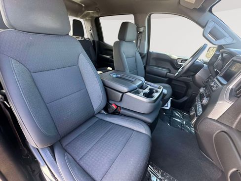 Used 2022 Chevrolet Silverado 1500 Custom Trail Boss AWD/4WD image 27