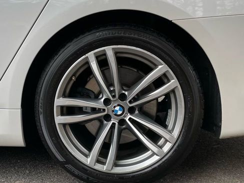 Used 2019 BMW 750i xDrive w/ M Sport Package image 8