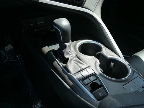 Used 2023 Toyota Camry XLE w/ Protection Package (Q2) (TMS) FWD image 23