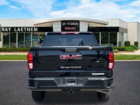 New 2026 GMC Sierra 1500 Elevation image 4