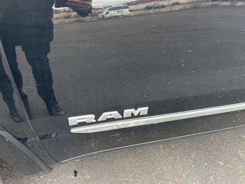 Used 2021 RAM 1500 Limited image 11