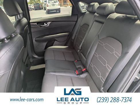 Used 2020 Kia Forte GT-Line FWD image 11