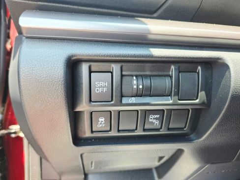 Used 2018 Subaru Crosstrek 2.0i Limited AWD/4WD image 28