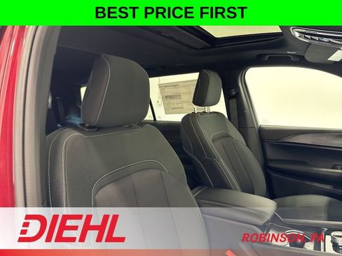 New 2026 Jeep Grand Cherokee L 4WD image 15
