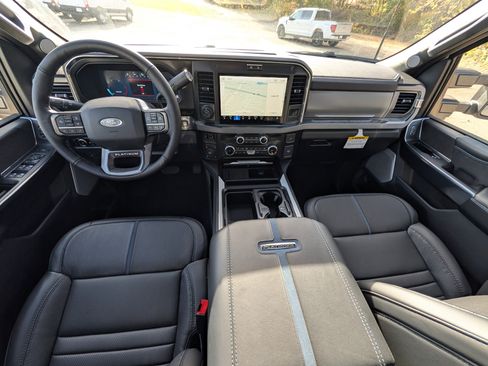 New 2025 Ford F350 Platinum w/ FX4 Off-Road Package image 8