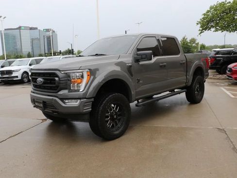 Used 2021 Ford F150 XLT w/ Equipment Group 302A High AWD/4WD image 3