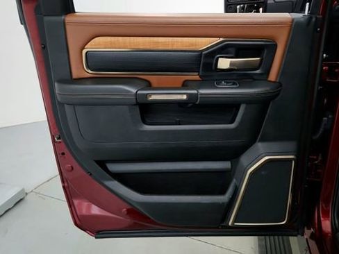 Used 2023 RAM 3500 Limited image 15