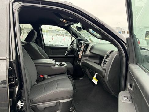 New 2026 RAM 3500 Tradesman AWD/4WD image 27
