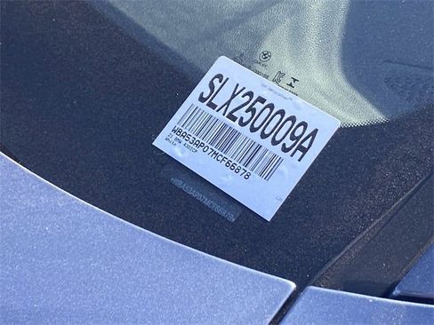 Used 2021 BMW 430i Coupe w/ Convenience Package image 32