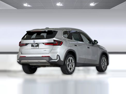 Used 2023 BMW X1 xDrive28i w/ Convenience Package AWD/4WD image 7