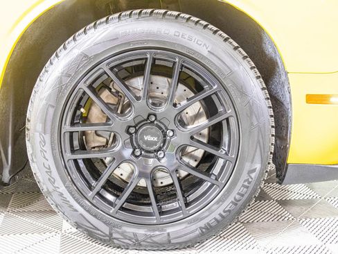 Used 2017 Dodge Challenger R/T image 45