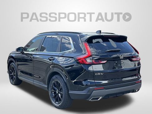 Used 2024 Honda CR-V Sport image 2