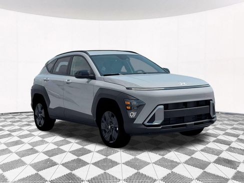 Used 2026 Hyundai Kona SEL Sport FWD image 13