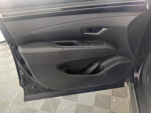 Used 2023 Hyundai Tucson SEL FWD image 11