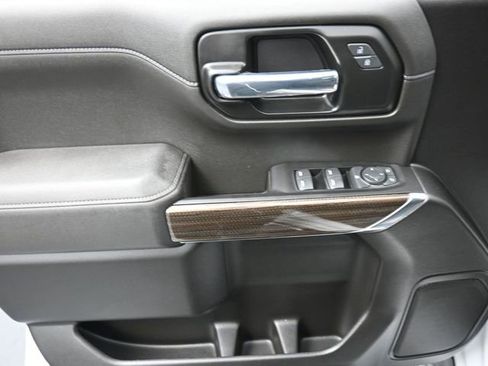 Used 2022 Chevrolet Silverado 1500 LT w/ Safety Package image 13