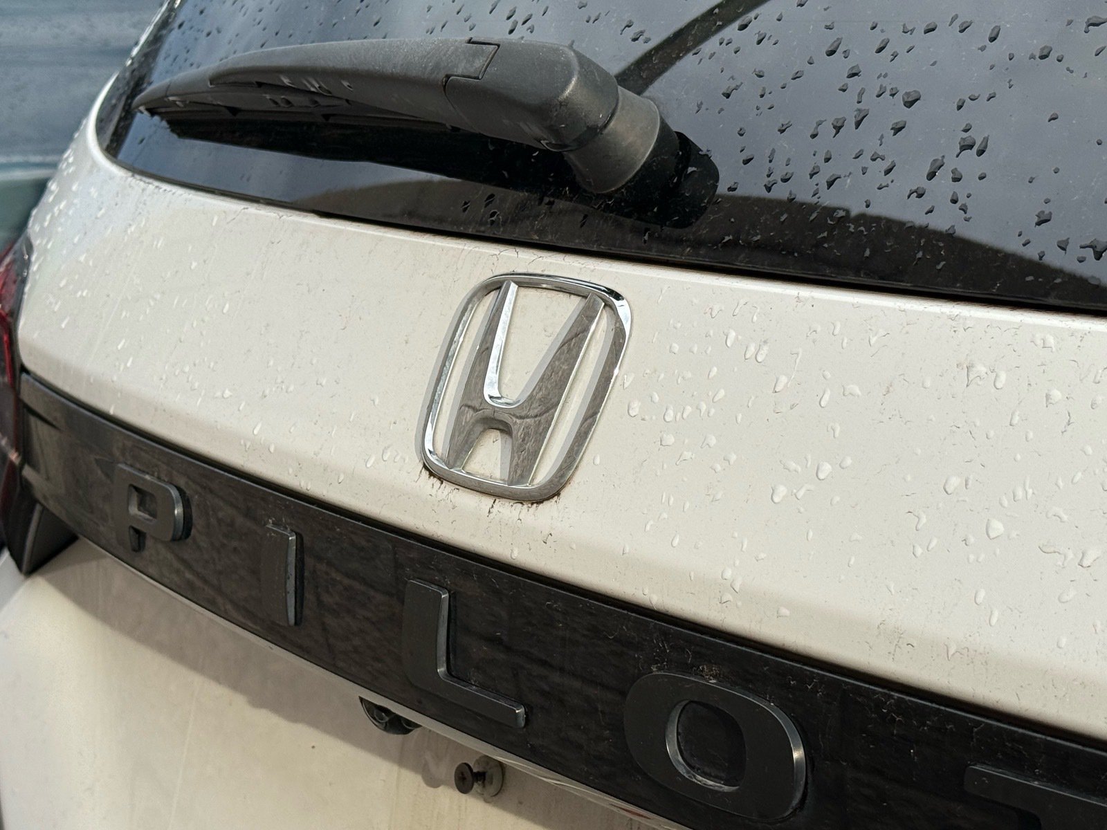 Used 2024 Honda Pilot EX-L image 11