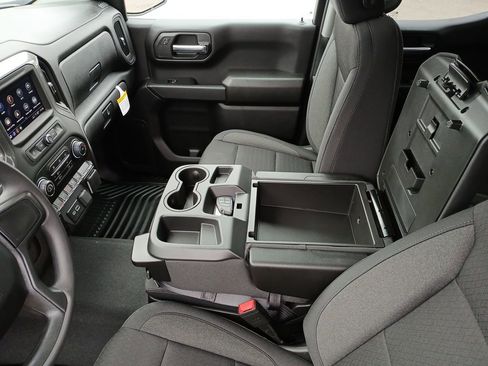 New 2026 Chevrolet Silverado 1500 Custom image 25