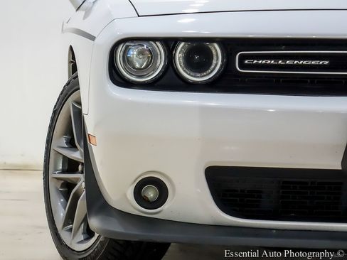 Used 2021 Dodge Challenger GT w/ Plus Package image 6