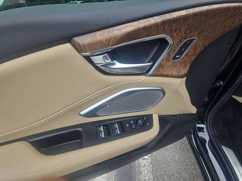 Used 2024 Acura RDX SH-AWD w/ Advance Package image 24