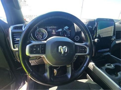 Used 2022 RAM 1500 Big Horn AWD/4WD image 6