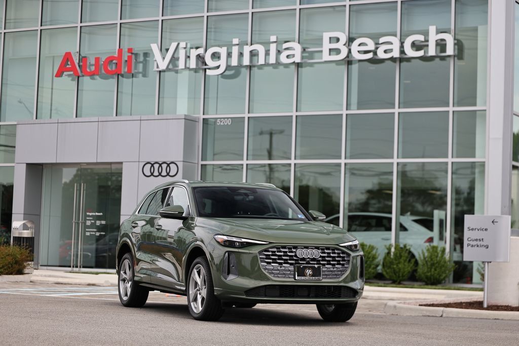 New 2026 Audi Q5 Premium Plus AWD/4WD image 1