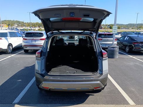 Used 2023 Nissan Rogue SL w/ SL Premium Package image 30