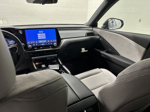 Certified 2026 Lexus TX 350 AWD w/ Technology Package image 17