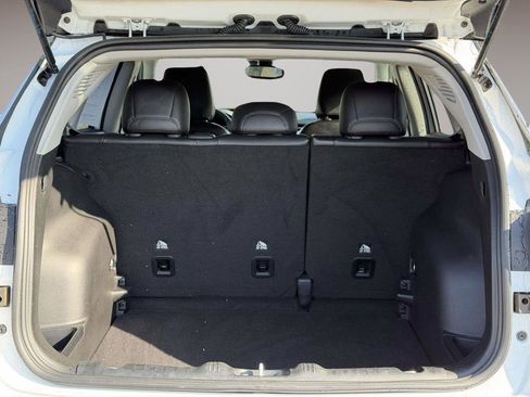 Used 2022 Jeep Compass Limited image 13