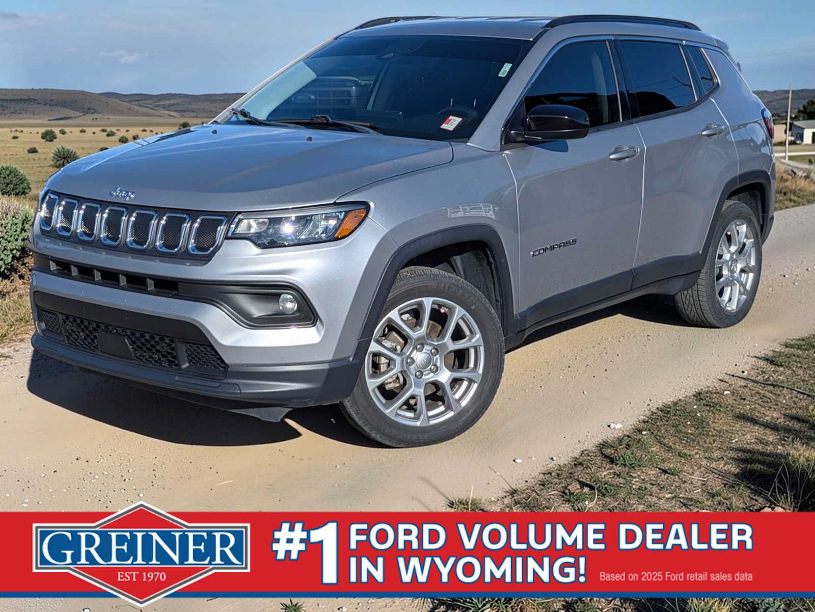 Used 2022 Jeep Compass Latitude AWD/4WD image 1