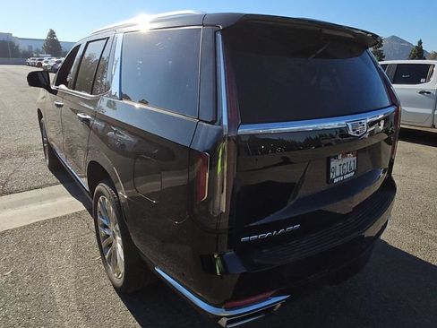 Used 2024 Cadillac Escalade Premium Luxury w/ Performance Package AWD/4WD image 6
