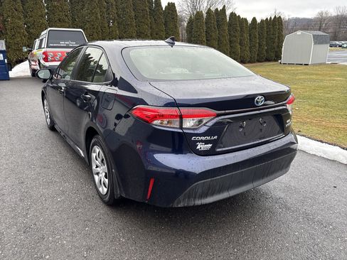 Used 2024 Toyota Corolla LE image 6