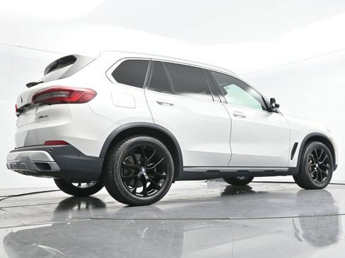 Used 2019 BMW X5 xDrive40i w/ Premium Package 2 AWD/4WD image 49
