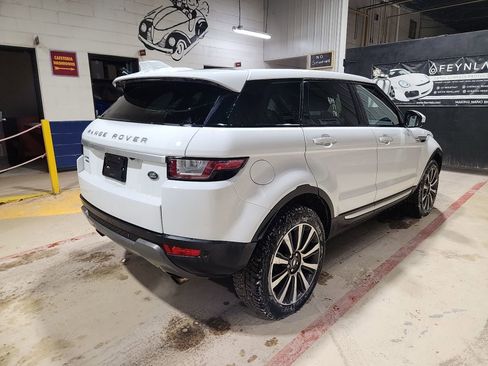 Used 2017 Land Rover Range Rover Evoque HSE image 3