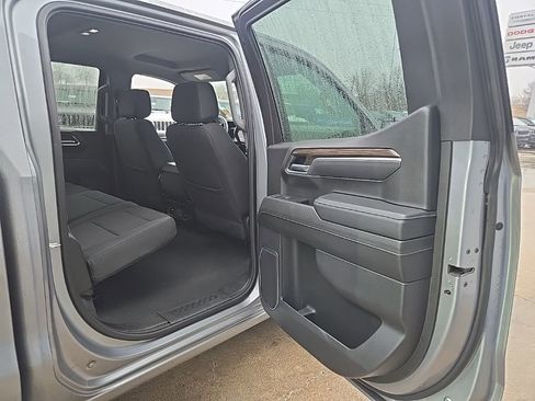 Used 2025 Chevrolet Silverado 1500 LT AWD/4WD image 81