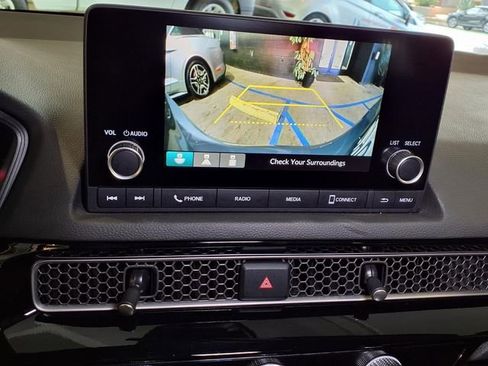 Used 2023 Honda Civic Sport image 7