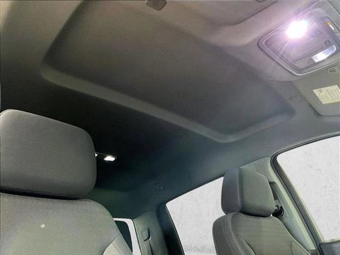 Used 2023 Chevrolet Silverado 1500 Custom RWD image 16