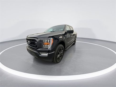Used 2022 Ford F150 XLT w/ Equipment Group 302A High image 3