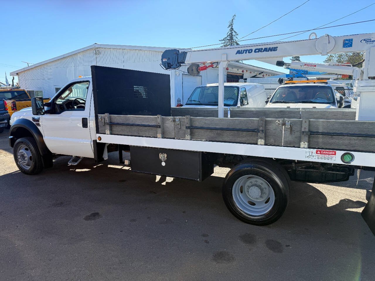 Used 2010 Ford F550 2WD Regular Cab Super Duty image 8